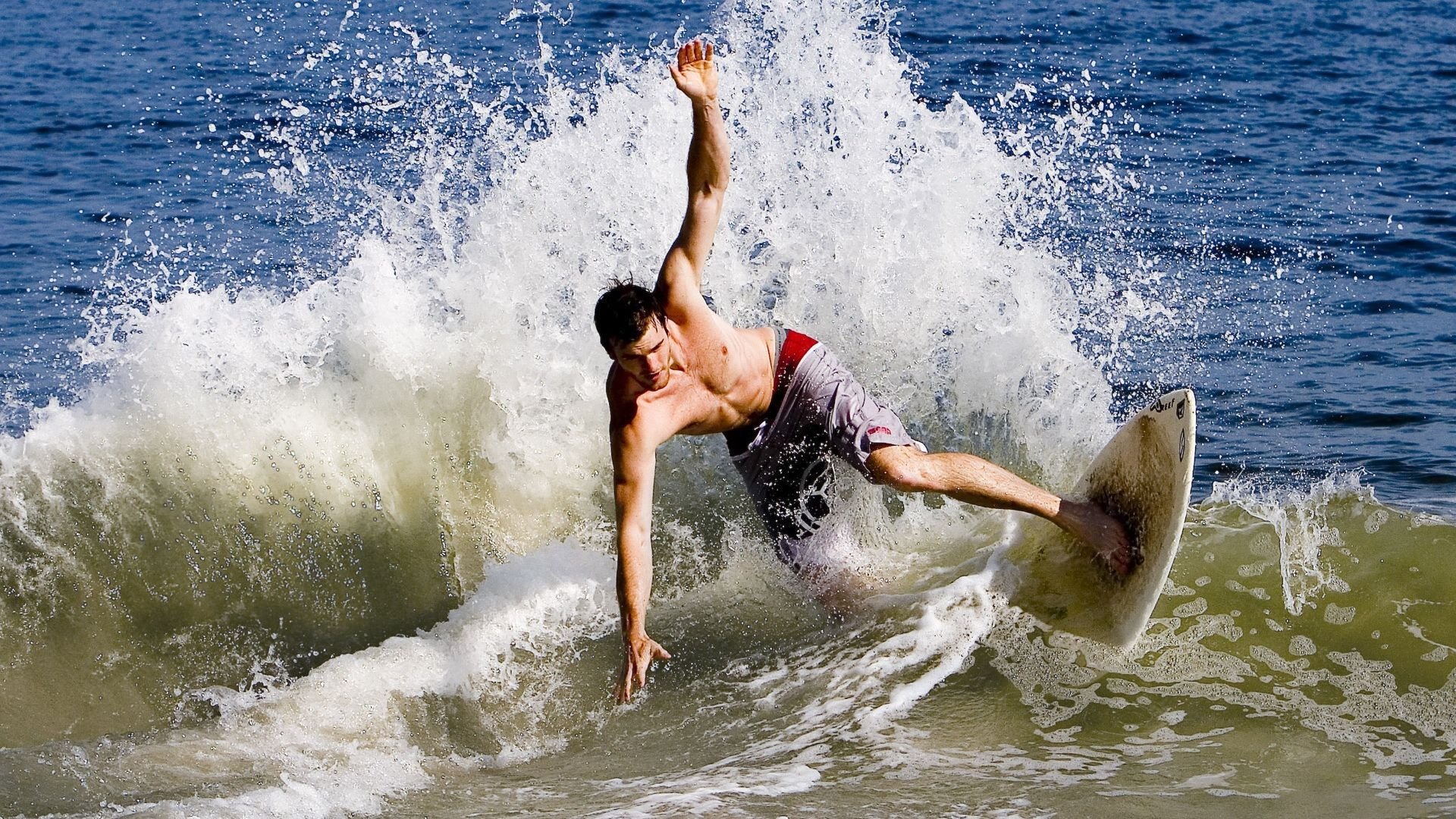 世界杯预选赛中国足球爆冷 球迷态度变得复杂,足球世界杯预选赛中国队比赛时间